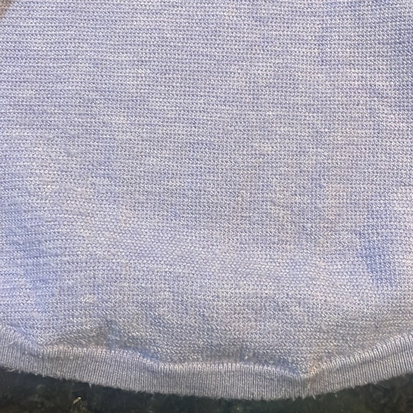 Lululemom lilac sweater size 2. - Picture 6 of 6